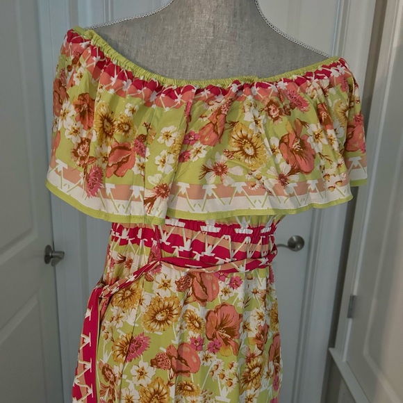 NWT! Flying Tomato Juno Floral Garden Off the Shoulder Maxi Dress Size Medium - Picture 9 of 13